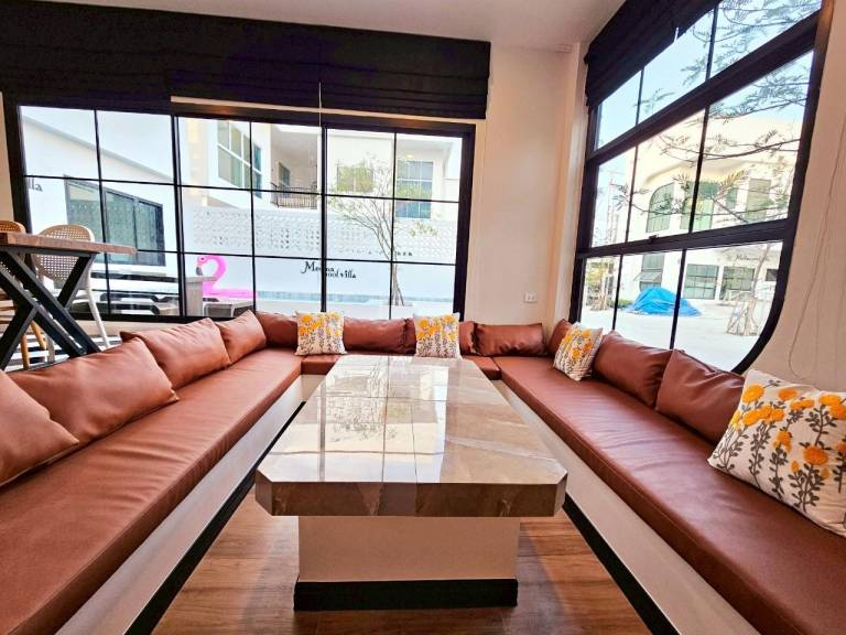 Villa with private pool & barbeque | Pets are welcome — photo 3