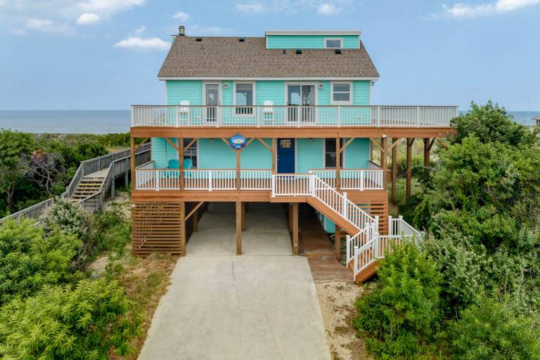 Life is Good Oceanfront Private Pool, Hot Tub, and Dog Friendly — photo 3