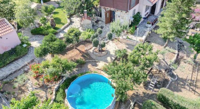 House with garden, private pool & barbeque | Good for workation — photo 5