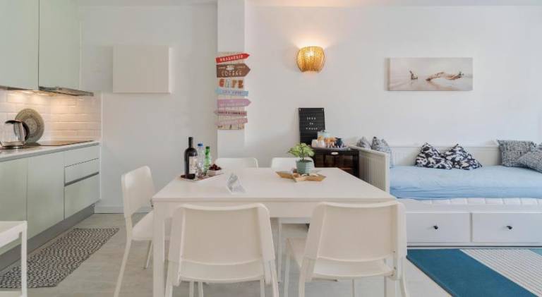 Pleasant apartment with terrace | Next to the beach | Pets are welcome — photo 3