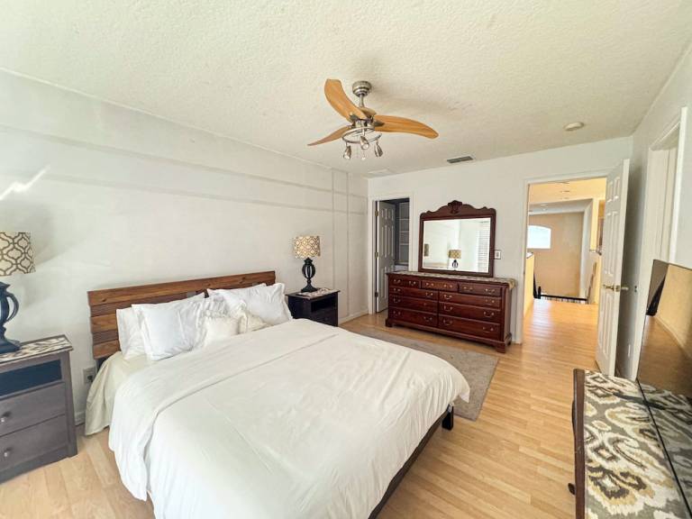Villa  Blue Springs