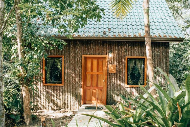 Lodge Cayo District