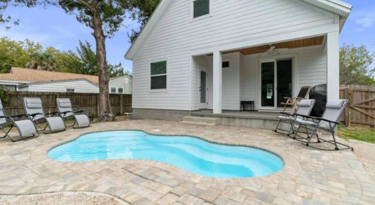 House with pool in St. Augustine, FL