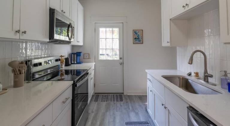 House with 2 rooms for 4 persons — photo 3
