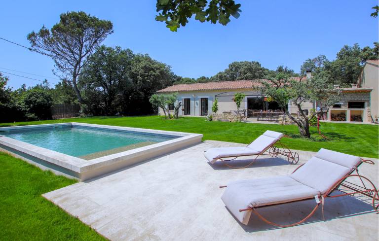 Ferienhaus in Pernes-les-Fontaines für max. 6 Personen, Ferienhaus in Pernes-les-Fontaines für max. 6 Personen,