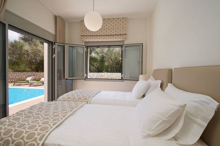 Villa  Agia Effimia