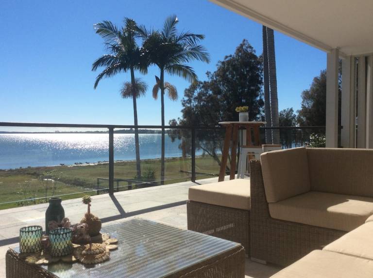 House  Bateau Bay