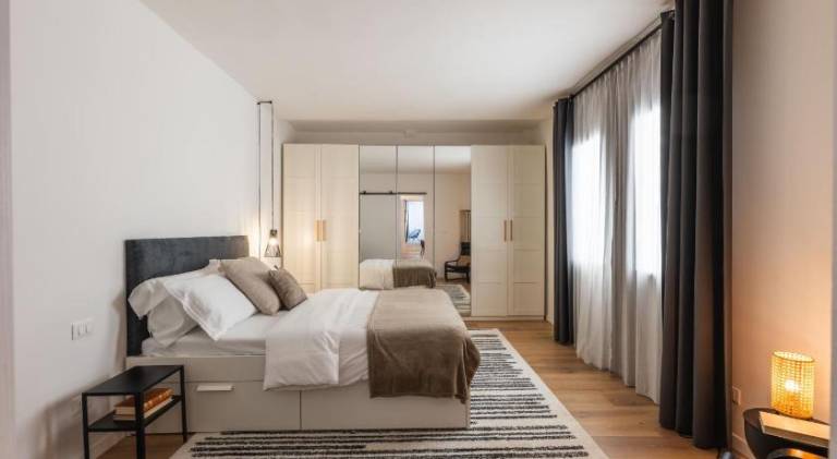 Holiday apartment | Next to Two Towers — photo 2