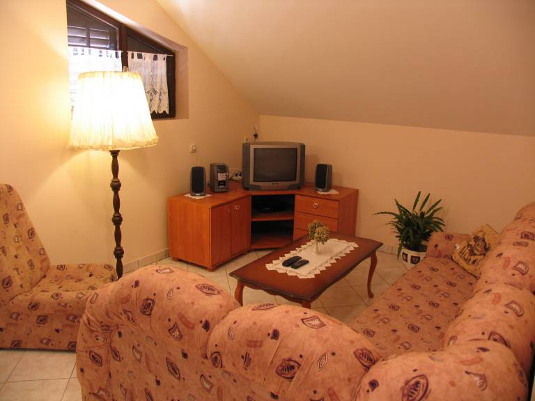 Three bedroom apartment with balcony and sea view Supetarska Draga - Gonar, Rab (A-4999-c) — photo 3