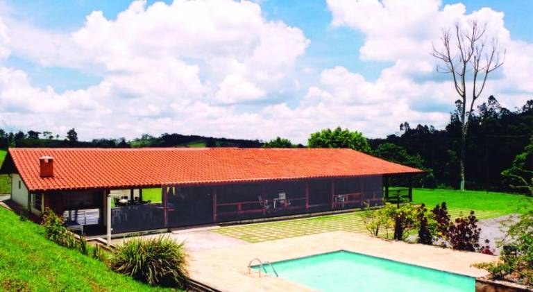 House with pool in Jarinu