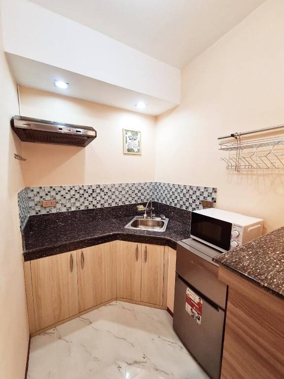 Apartment with jacuzzi — photo 5