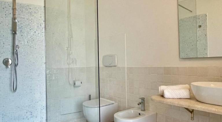 Holiday apartment with 3 rooms for 6 persons — photo 2