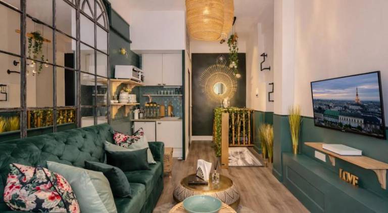 P2- Perfect Escape for 4 Near Montmartre — photo 3