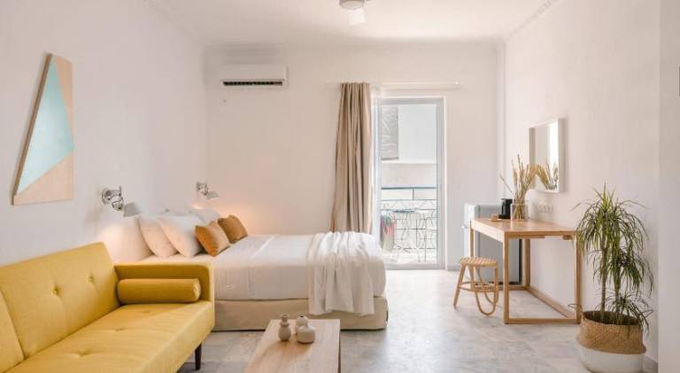 Aria Blue Suites in Skiathos