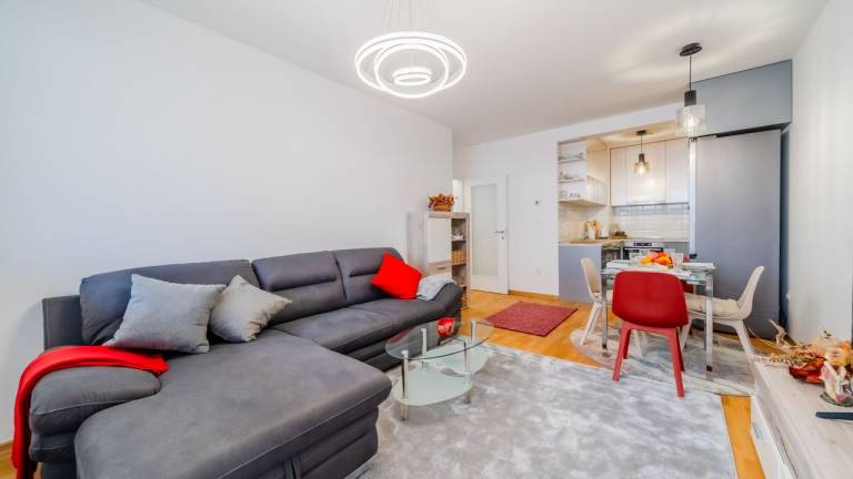 Apartma Ivanja Reka