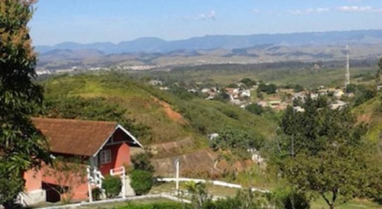 Holiday apartment with pool in Itatiaia