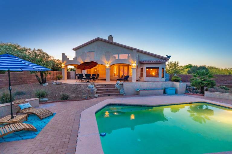 House  Cortaro Ridge