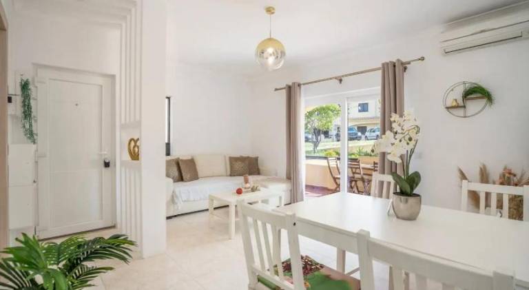 Fully equipped apartment with patio, garden & barbecue | Dogs allowed — photo 3