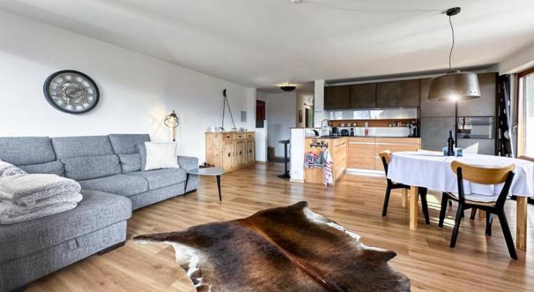 Apartment with 2 rooms for 5 persons in Lens