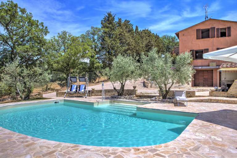Villa San Lorenzo, AirCo, Jacuzzi & Privato Pool near Montone — photo 3