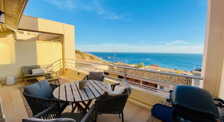 Azur 2 vue sublime clim, parking, terrasse, Wifi — photo 5