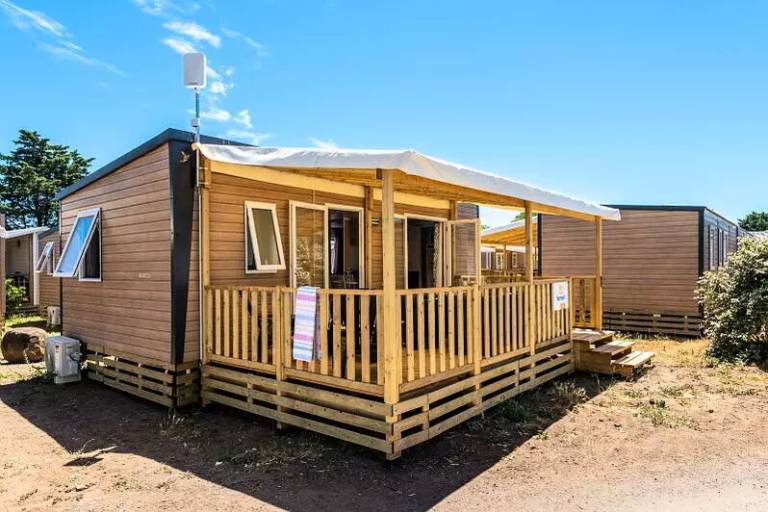 Campsite Interpals Eco Resort - Mobile home Comfort 2 bdr. 4 pers. Covered Decking A/C in Begur