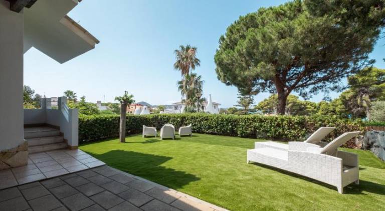 Villa with 2 rooms for 6 persons — photo 3