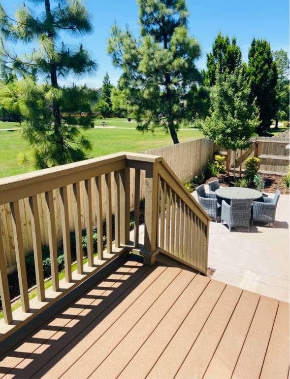 Vacation home with yard & terrace — photo 4