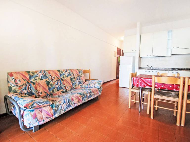 Apartment with pool, yard & terrace — photo 2