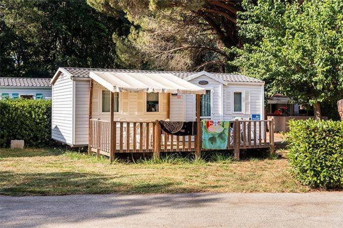 Mobil Home 2 chambre 4 a 6 personne en camping 4 etoiles — photo 4