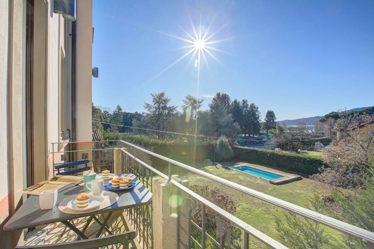 Appartamento vacanza Massino Visconti