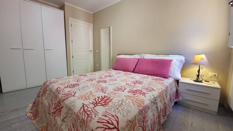 Holiday apartment with garden — photo 4