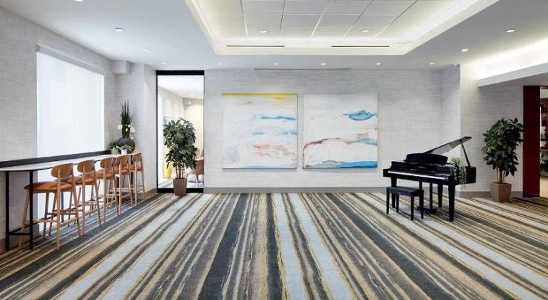 Holiday Inn & Suites Montreal Airport by IHG — photo 5