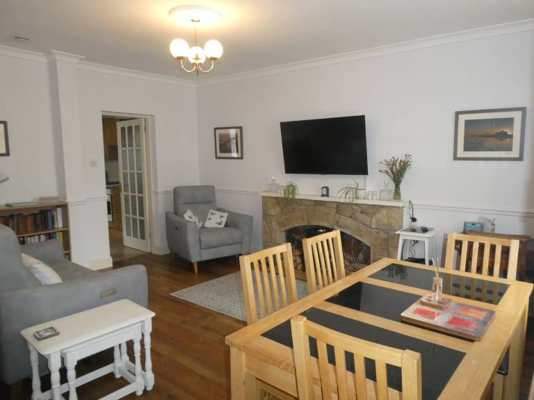 Cottage with 2 rooms for 3 persons — photo 4