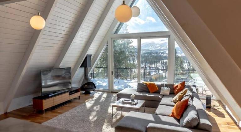 5BD Modern A Frame Close to Ski Runs and Golfing — photo 2