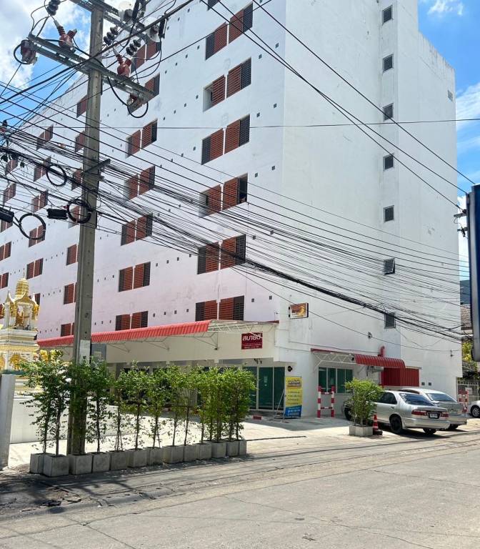 Serviced apartment for 2 persons in Bangkok