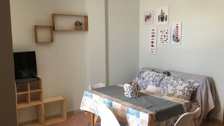 Holiday apartment with 2 rooms for 6 persons — photo 2