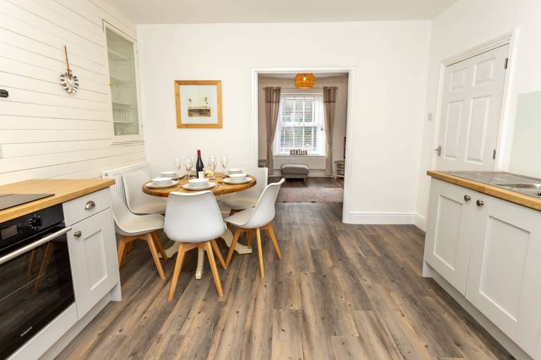 Family-oriented vacation home with fast internet & garden | Beach nearby | Dogs allowed — photo 2