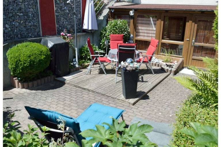 House with terrace — photo 5