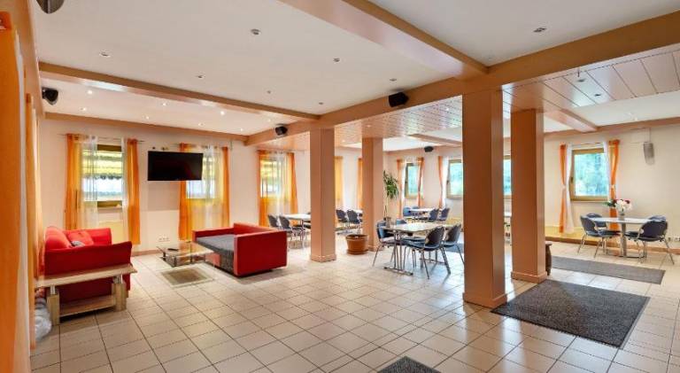 Hotel Neue Krone - Markt Erlbach — photo 5