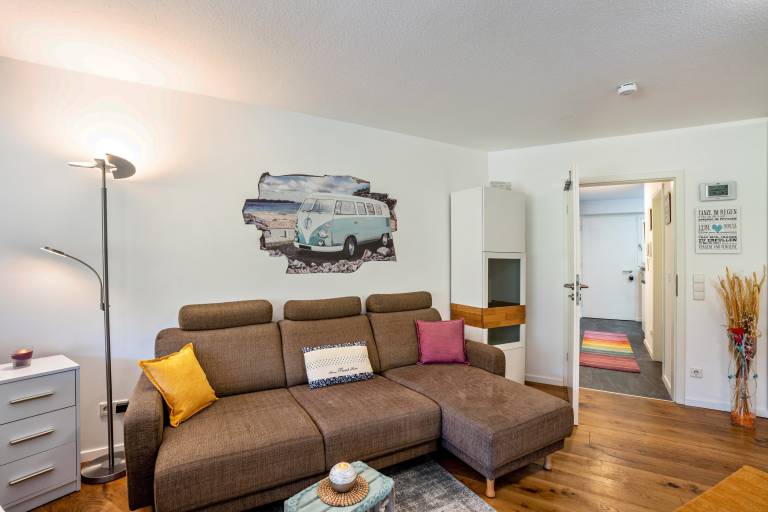 Child-friendly lovely studio with fast internet & yard | City view | Pets allowed — photo 3