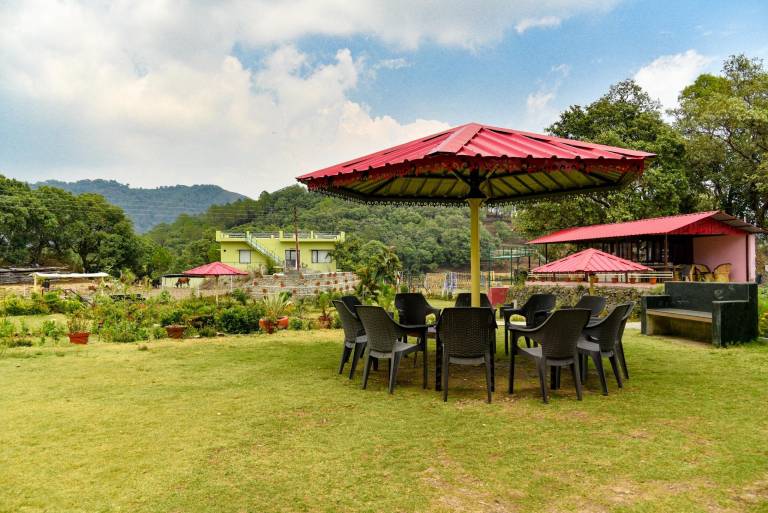 Charekh Food and Forest Resort