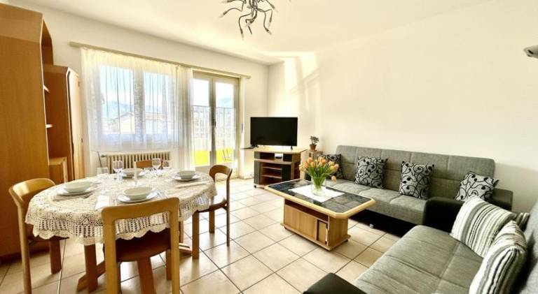 Apartment with 2 rooms for 4 persons in Locarno