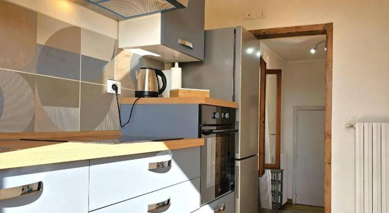 Apartment with 2 rooms for 5 persons — photo 4