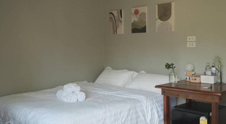Bungalow with garden | Water view | Pets are welcome in Kanchanaburi