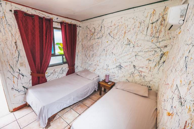 Hostel Tamarindo