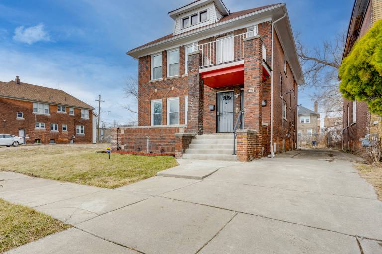 Motown Area Pet-Friendly Detroit Getaway — photo 3