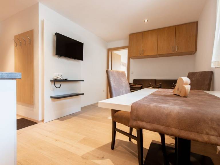 Ferienwohnung mit Hund in Burgeis, Mals für max. 2 Personen