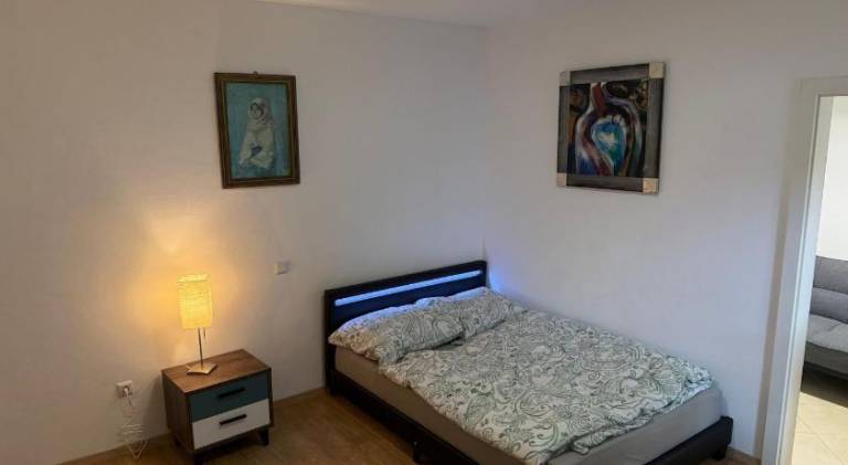 Rental apartment with 2 rooms for 6 persons in Leoben