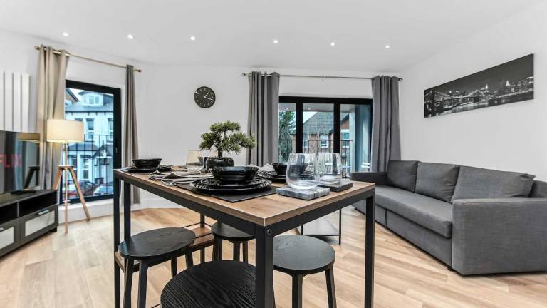 House  Croydon